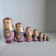 Russian Nesting Dolls Ladies Holding Cats Large Vintage Matryoshka 8 Figurines