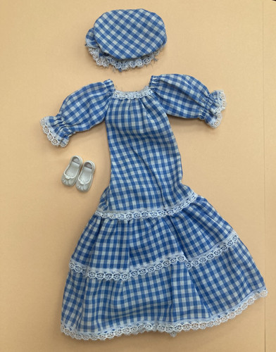 Original vintage outfit for