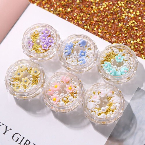 Nail art gold beads flowers - art,
