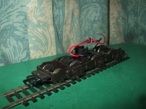 Mainline class brown non - class,