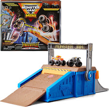 Monster Jam Mini Freestyle Flip Arena Playset and Storage with 2 Mini Monster 3