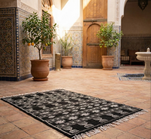Handmade tunisian wool rug