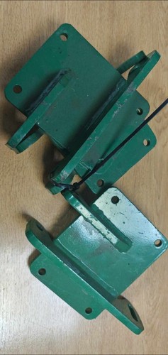 Ransomes mounting plate - mounting,