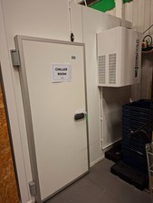 Walk-in fridge room chiller cold storage