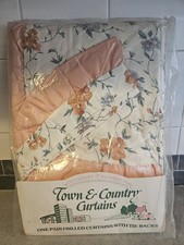 Vintage Town & Country Frilled