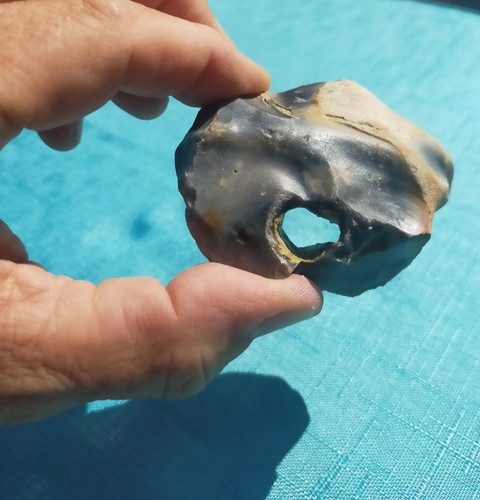 Natural flint hag stone - natural,