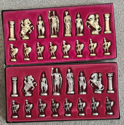 New manopoulos chess pieces - new,