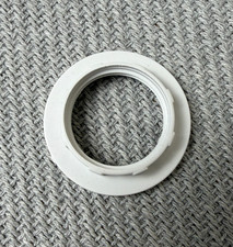 Threaded Lampshade Retainer