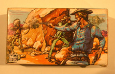 VINTAGE BRITAINS MINI SET No: 1061 COWBOYS AND INDIAN MINT