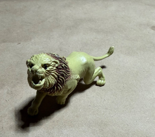 Vintage 1980 lion toy - 1980's,