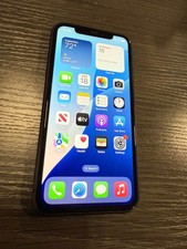 Apple iPhone 11 - 64 GB -