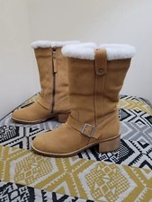 EUC Womens Wheat Crew Clothing Mid Calf Fur Trim Mid Calf Boots size 6 EU 39