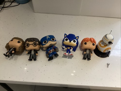 Old funko pops assorted - old, types