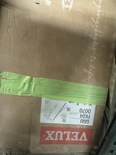 VELUX GGU FK04 0070 WINDOW- 66 X 98cm. flashing kit available. see description