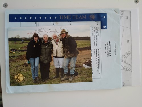 Time team production - production, script