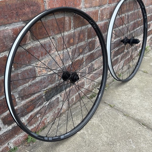 Zipp 101 xplr carbon - ,