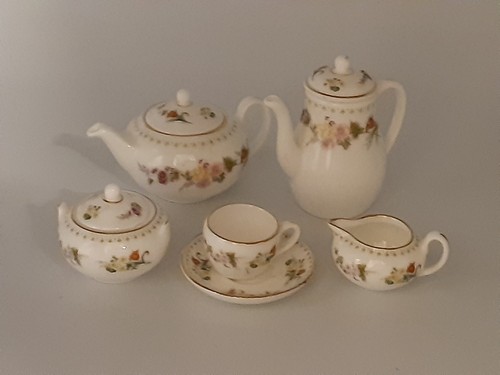 Wedgwood miniature tea - wedgwood,