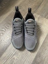 Boys Nike Air Max 270 Size 4 Grey