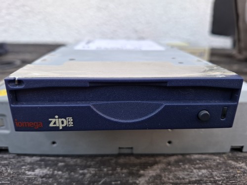 Iomega zip 100 internal scsi - 100,