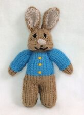 KNITTING PATTERN - Peter Rabbit inspired finger Puppet 14 cms Bunny Easter toy