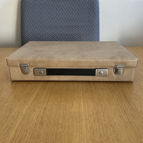 Storage case for 35mm - case,