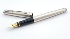 VINTAGE PARKER 75 FOUNTAIN PEN