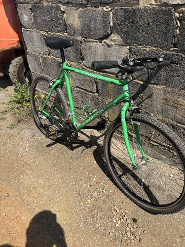 Saracen trekker mountain bike - trekker,