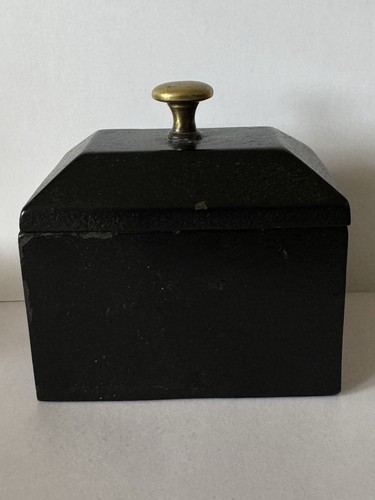 Vintage black cast iron - black,