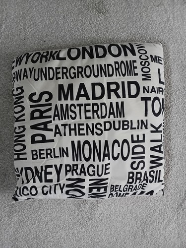 World cities square cushion - square,