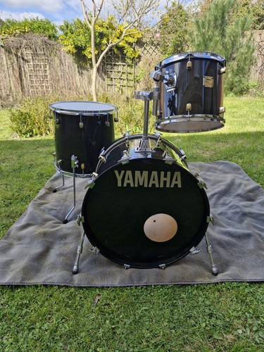 Yamaha maple custom drum kit - yamaha,