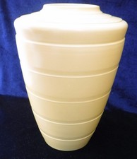 Large wedgwood keith murray - wedgwood,