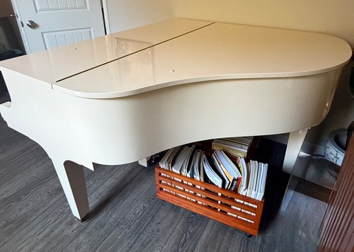 Kawai baby grand piano - baby,