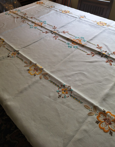 Vintage embroidered linen - vintage,