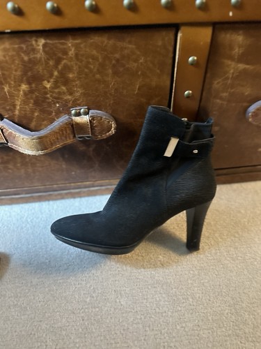 Russell and bromley black - russell,