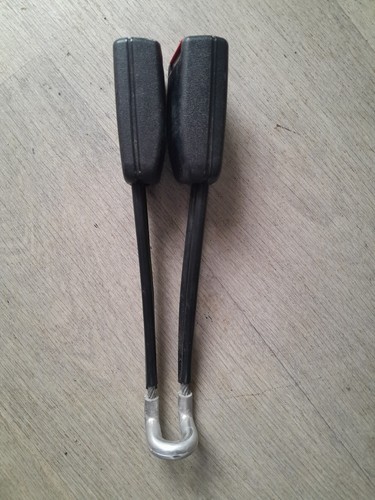 Polo rear seat belt - polo,