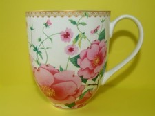 A Maxwell Williams Mug  Teas &