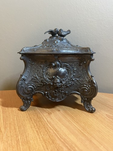 Antique wmfb art - antique, nouveau