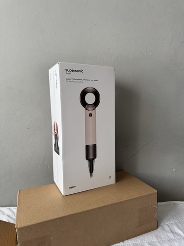 Dyson supersonic travel - travel, hair