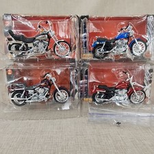 Set of 4 1:18 Maisto Die Cast