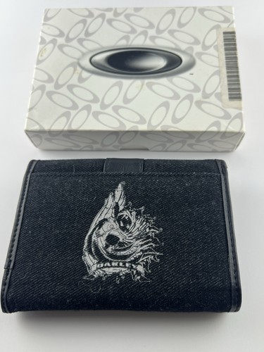 Oakley denim leather - leather, tri-fold