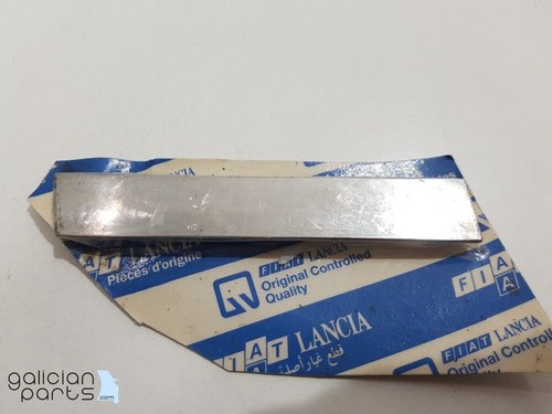 82433397 front bumper trim - front,