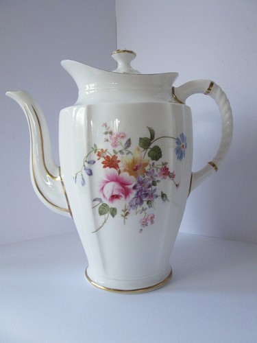 Royal crown derby - derby, posies