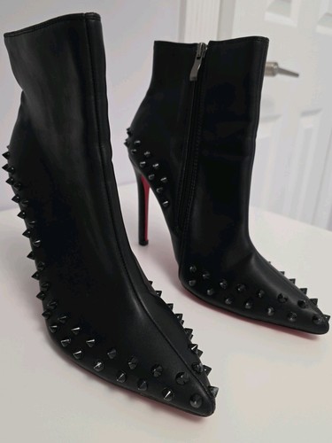 Red bottom heels size - size, 39