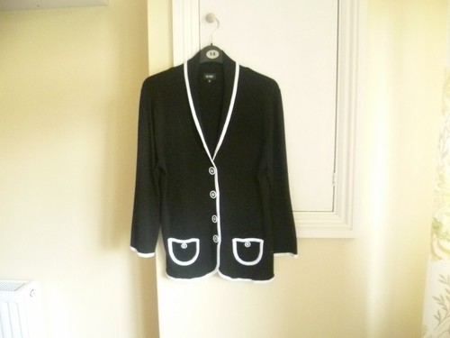 Hobbs black and white knitted - black,