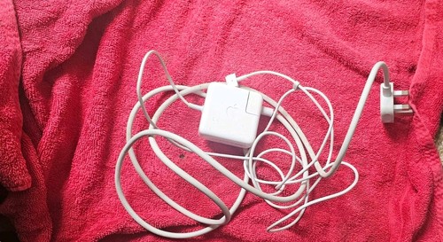 Genuine oem apple 45w - apple, magsafe