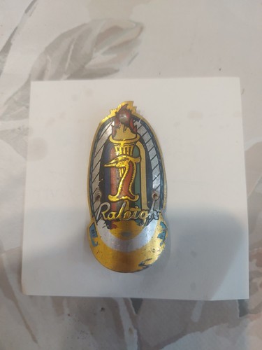 Early raleigh head badge - raleigh,