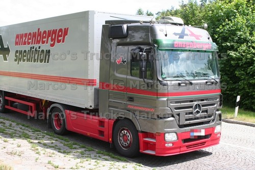 Truck photo mercedes benz - truck,