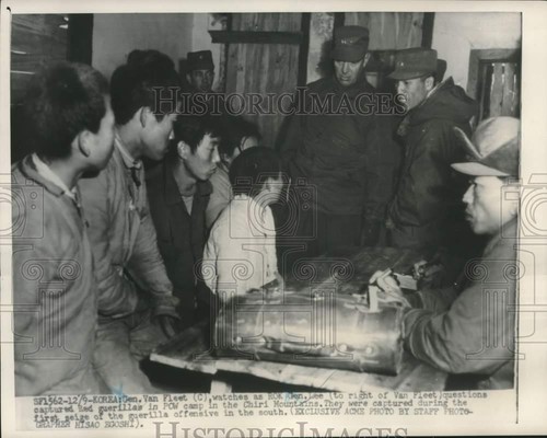 1951 press photo pow - photo, in