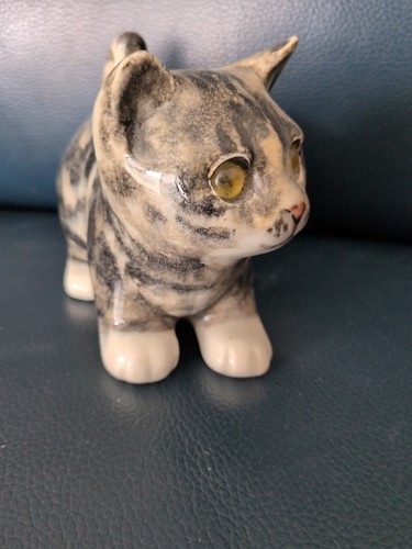 Winstanley pottery tabby cat - winstanley,
