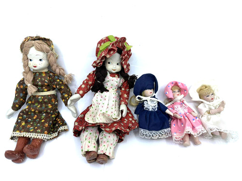 Unbranded vintage doll - unbranded,